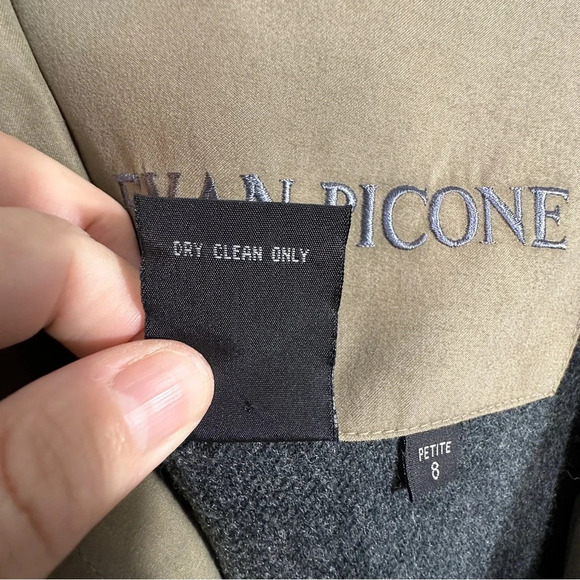 Evan Picone lined trench coat with beautiful trim, 8P, taupe, layer, fall - Picture 7 of 13